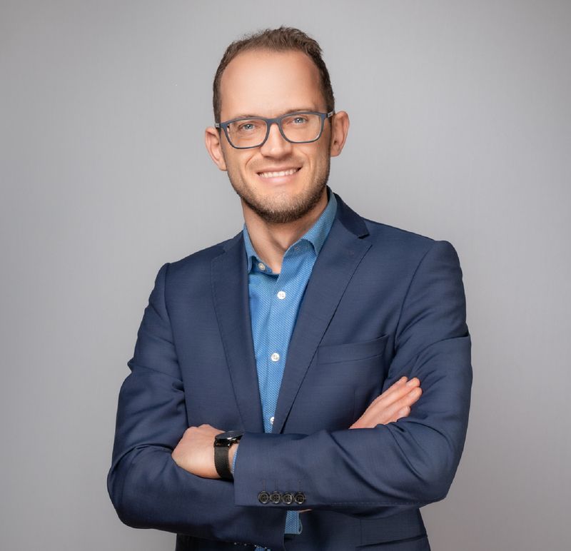 Deutsche Bank Immobilien Eduard Günter, selbstständiger Immobilienberater, Weidenweg in Damme