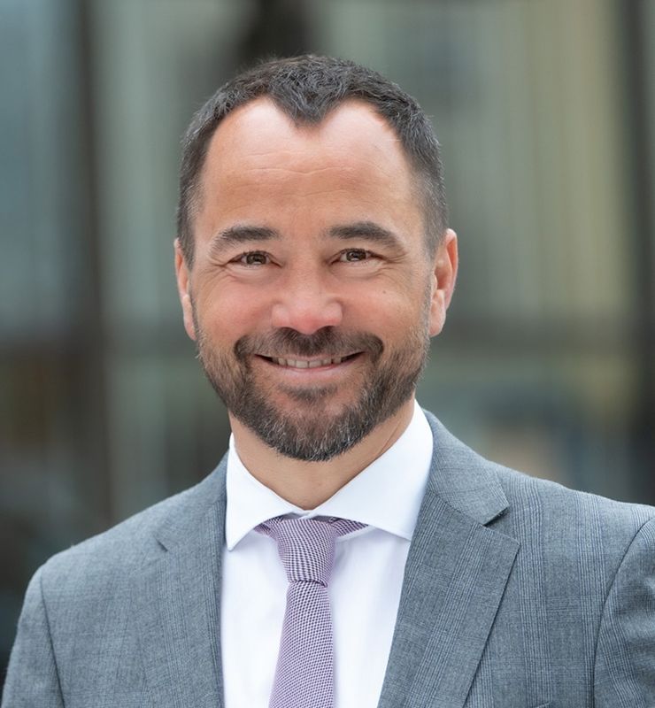 Deutsche Bank Immobilien Thomas Böhm, selbstständiger Immobilienberater, Joseph-Dahlem-Straße in Regensburg