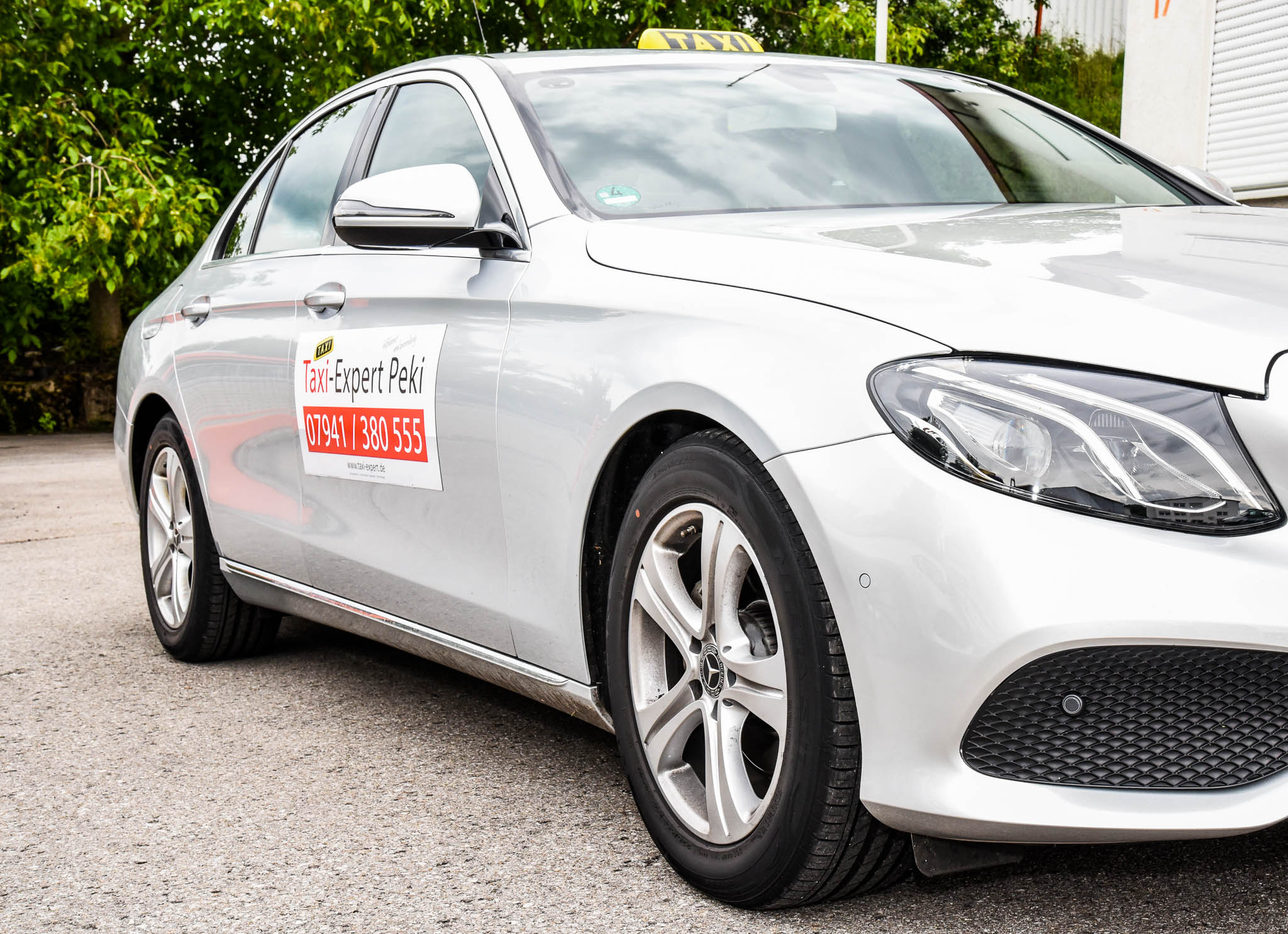 Taxi-Expert Peki Krankenfahrten und Kurierfahrten, Ziegeleistraße in Öhringen