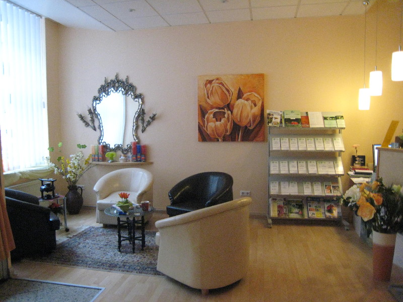 Heilpraktikerin Farah – Ästhetische & ganzheitliche Medizin Hannover und Paderborn, Lister Straße in Hannover