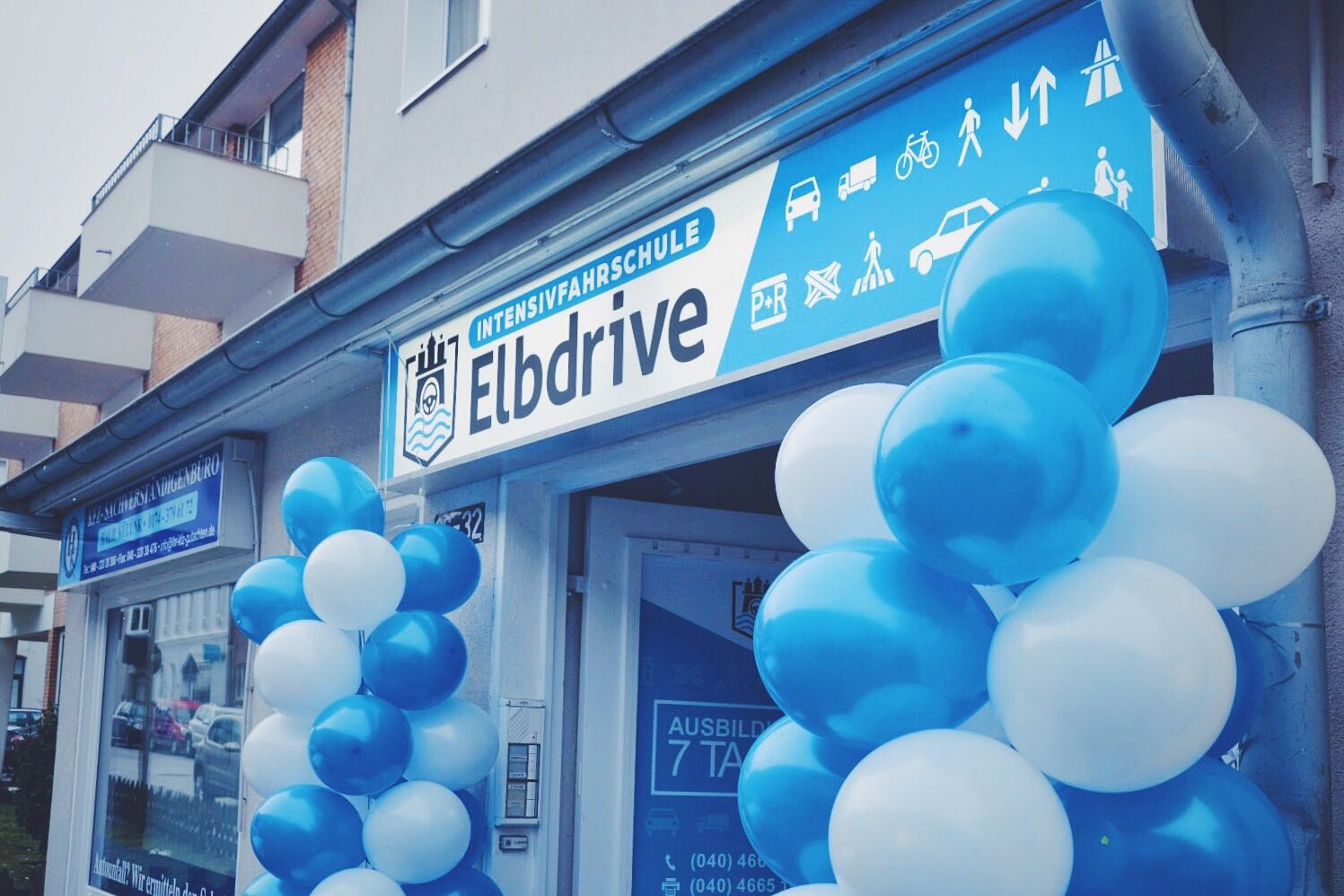 Intensivfahrschule Elbdrive, Julius-Ludowieg-Str. in Hamburg