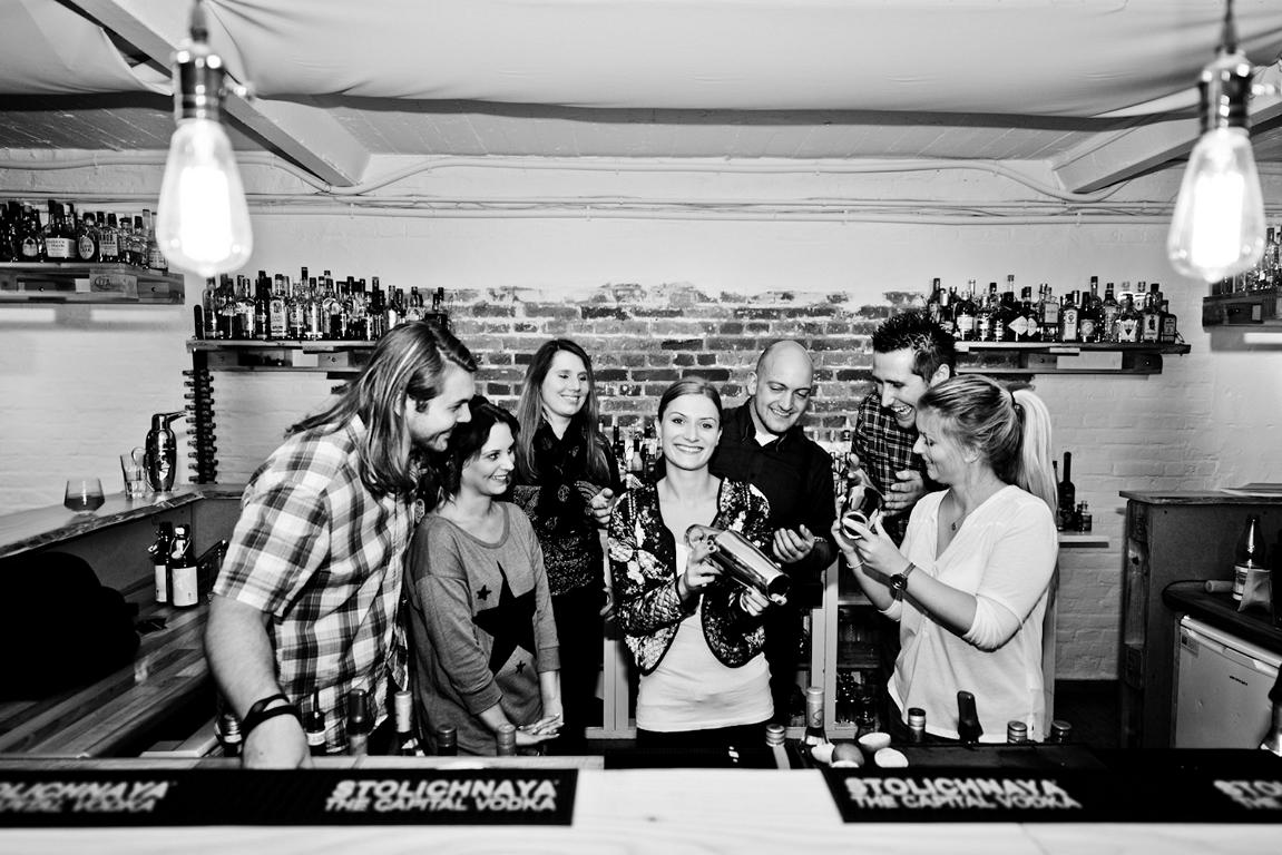 IN-LIVE Cocktailschule, Bolongarostraße in Frankfurt