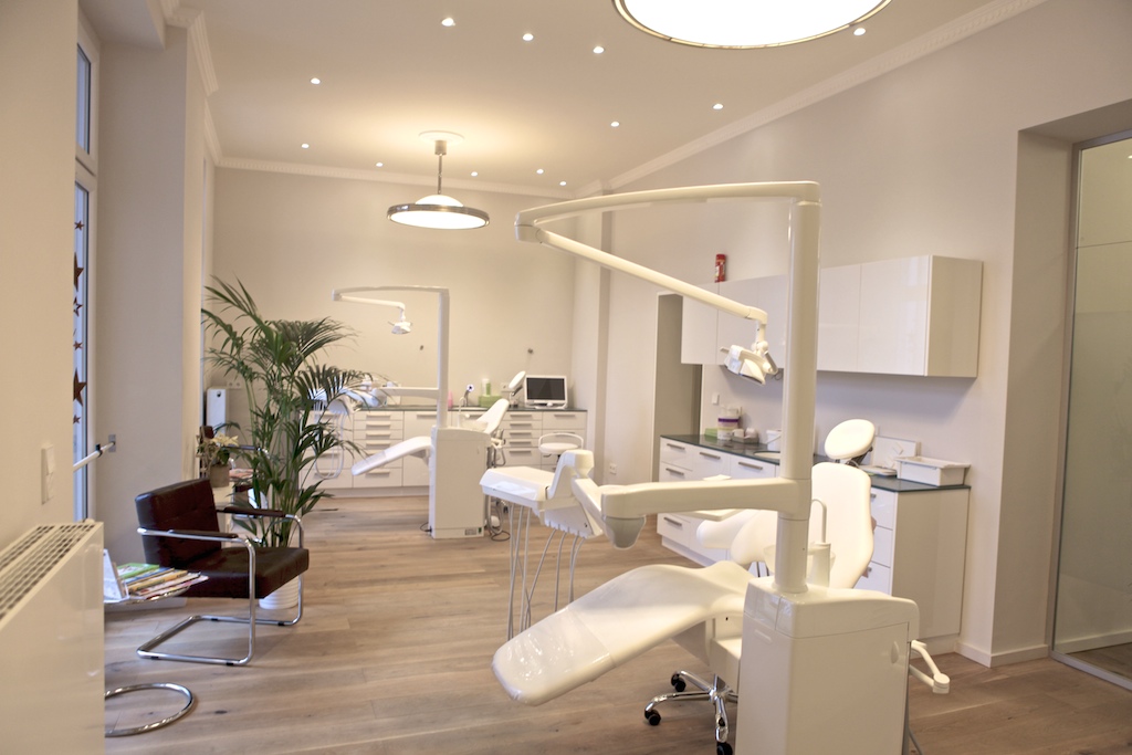 Voslamber Praxis für Kieferorthopädie, Fechnerstraße in Berlin