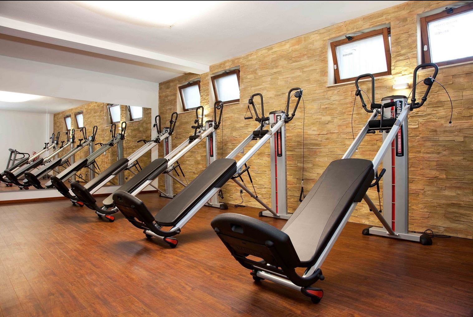 Physio-Center Weilheim, Untere Grabenstraße in Weilheim an der Teck