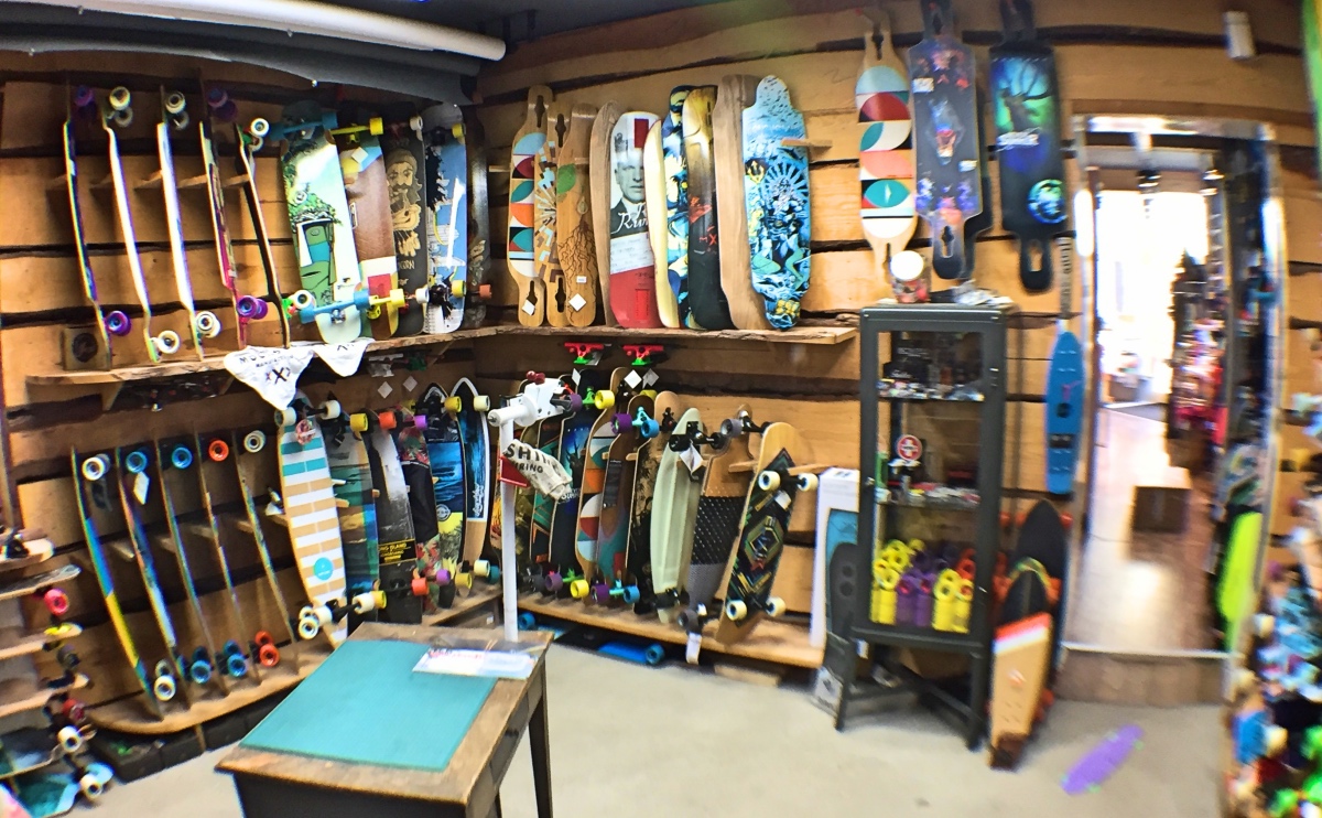 HW-Shapes, Friedrich-Franz-Str. in Rostock