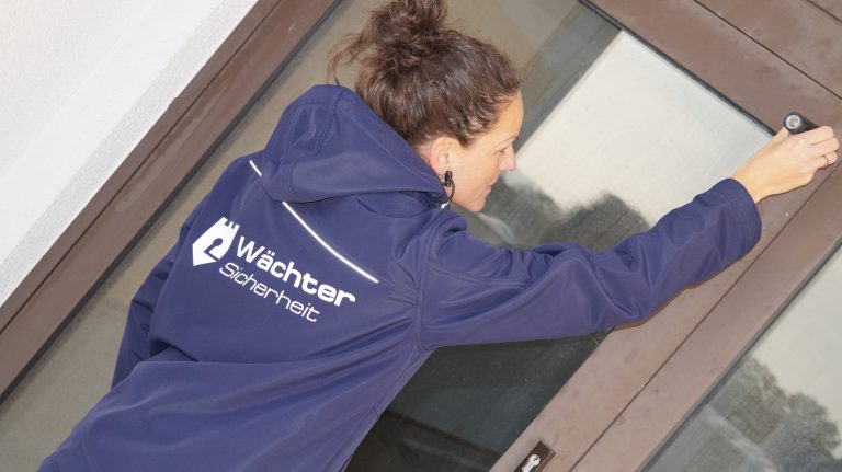 Christian Hans Wetzlar - Wächter Sicherheit, Ubbedisser Straße in Bielefeld