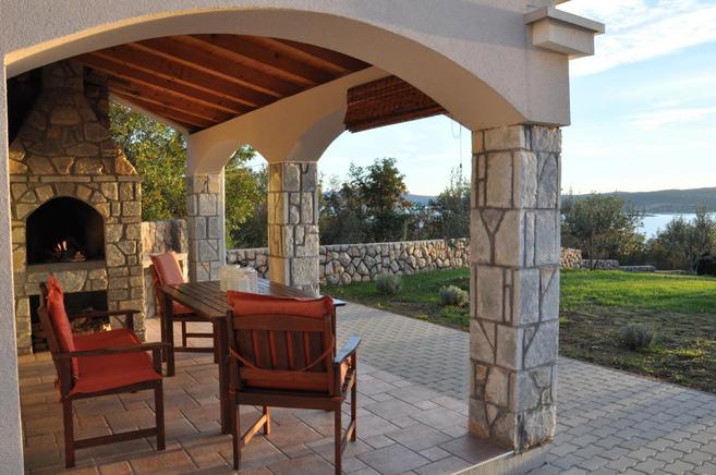 Crocasa K. Bumb Ferienhäuser in Kroatien, Am Weiher in Büttelborn