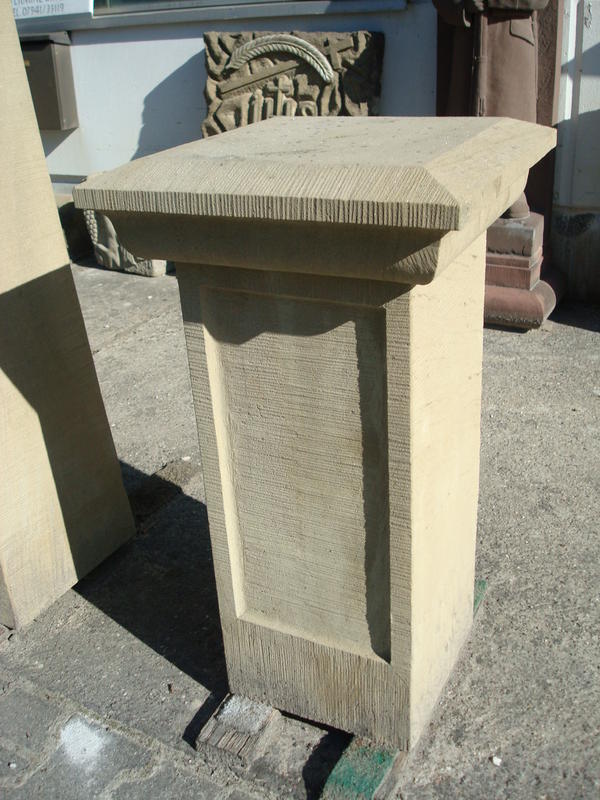 Koeberer Steinmetz & Grabmale, Kirchhoffeld in Öhringen