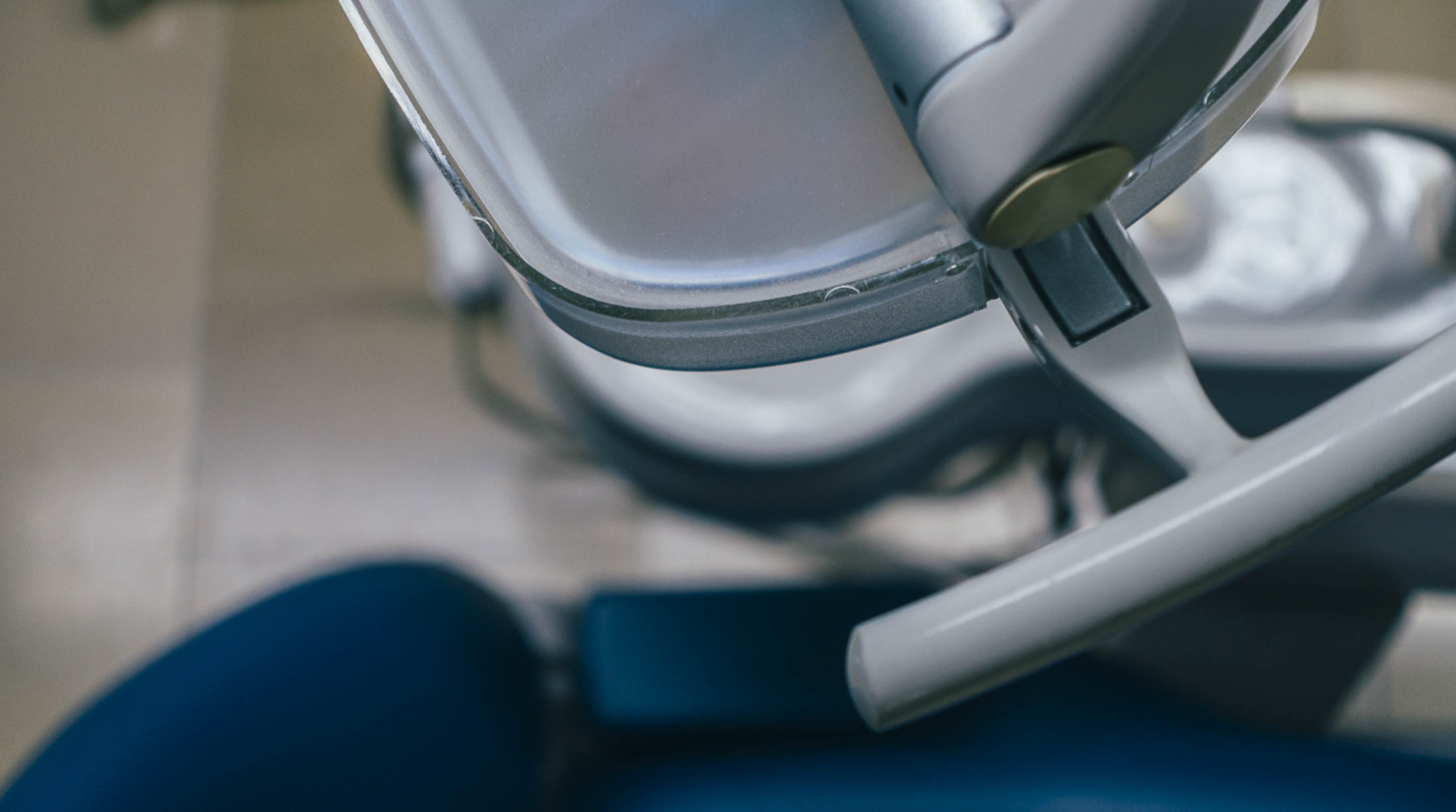 Praxis für Zahnmedizin - Dres. med. dent. Alexandra & Sebastian Patzelt, Am Dorfplatz in Zimmern ob Rottweil