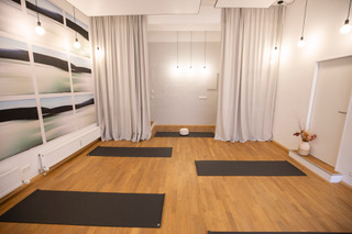Yogaschule Yoga in Motion, Ysenburgstraße in München