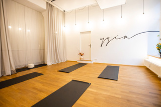 Yogaschule Yoga in Motion, Ysenburgstraße in München