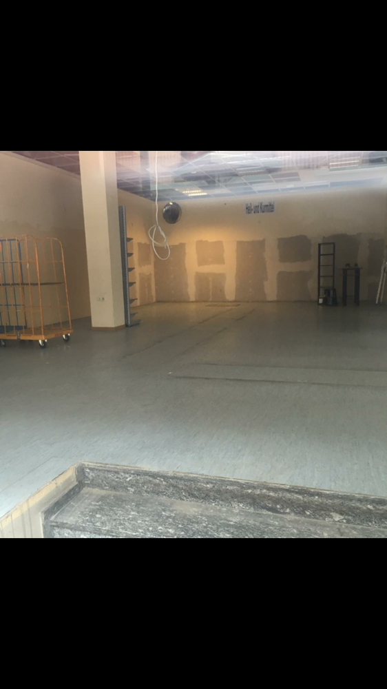 Straubdienstleistungen, Zum Hirschgraben in Niederselters