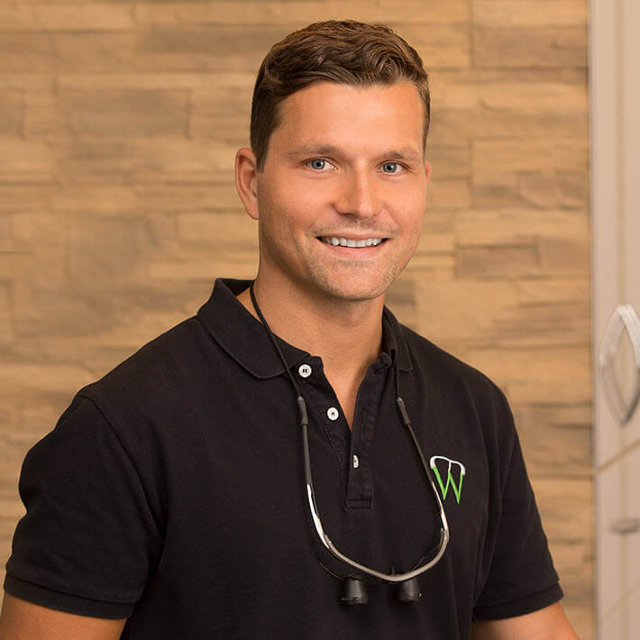 Zahnarzt Dr. Tobias Werk, Dornierstraße in Regensburg