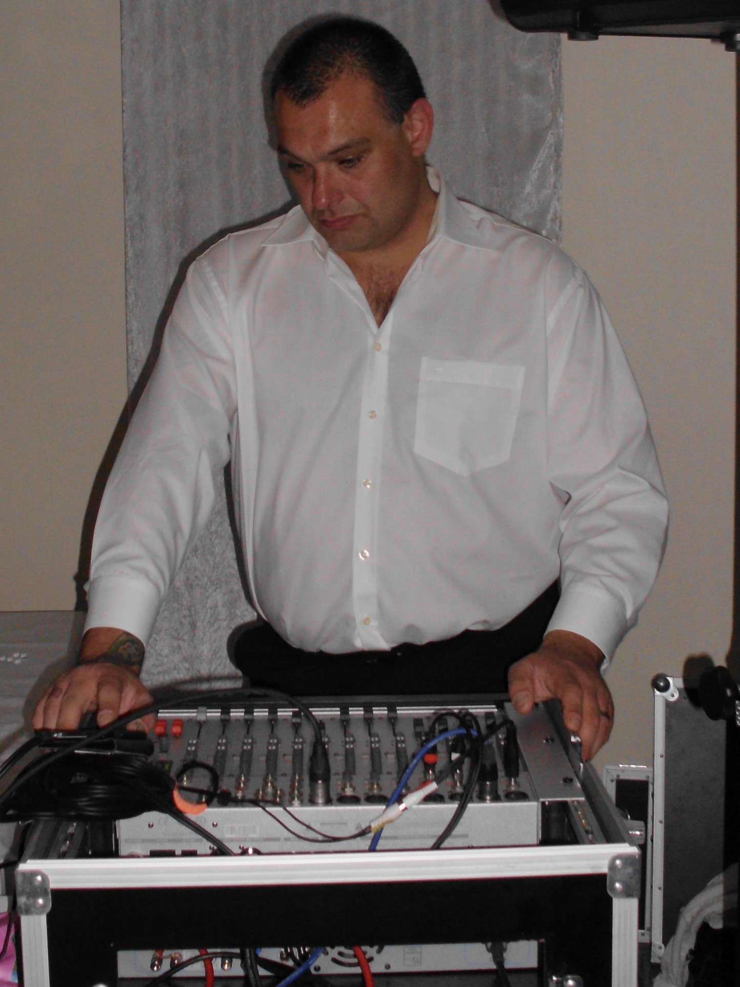 Der Georgi Party DJ aus Köln, Ollenhauerring in Köln