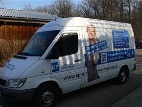 KP-Transportervermietung GbR, Pflasterstraße in Erdmannhausen