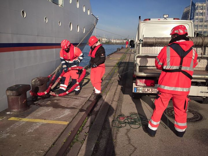 HLM Hamburg Lines Men GmbH, Köhlbranddeich in Hamburg