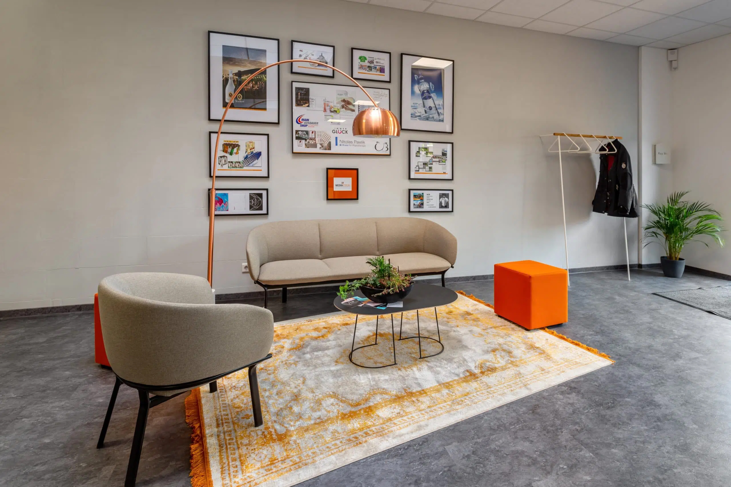 Mediaatrium, Hermann-Niggemann-Straße in Laufach