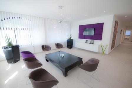 Dr. Molnar Lungenfacharzt, Aniferstraße in Anif