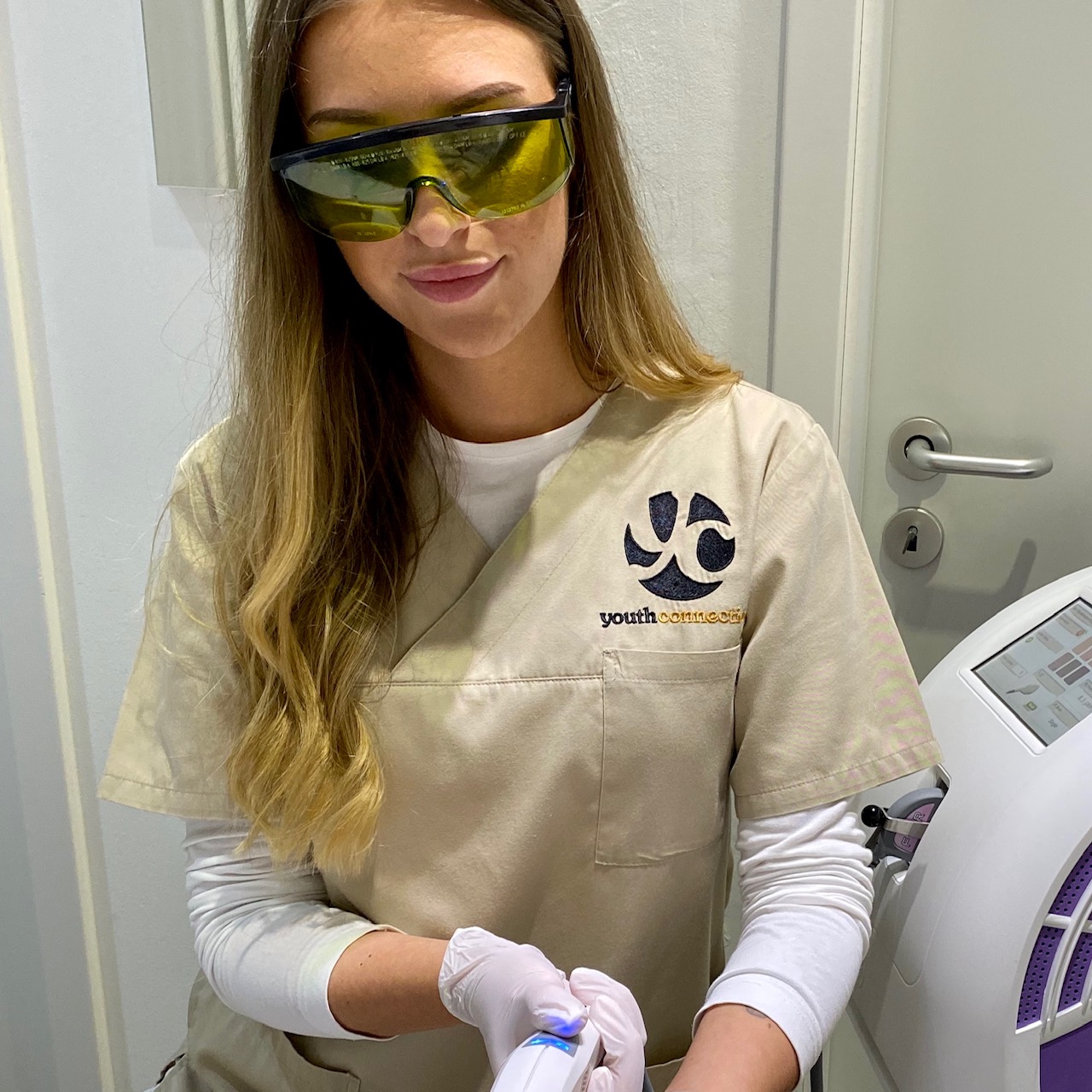 youthconnection, Ernst-August-Platz in Hannover