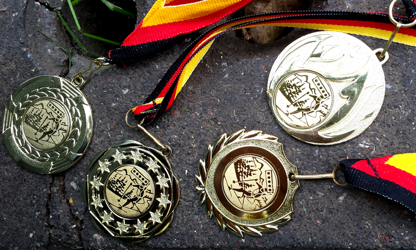 Biathlonmobil.com Event-Modul 1. mobile Biathlon-Anlage Schusskanal mit Biathlon-Klappscheiben, Vor dem Warteberge in Rosdorf