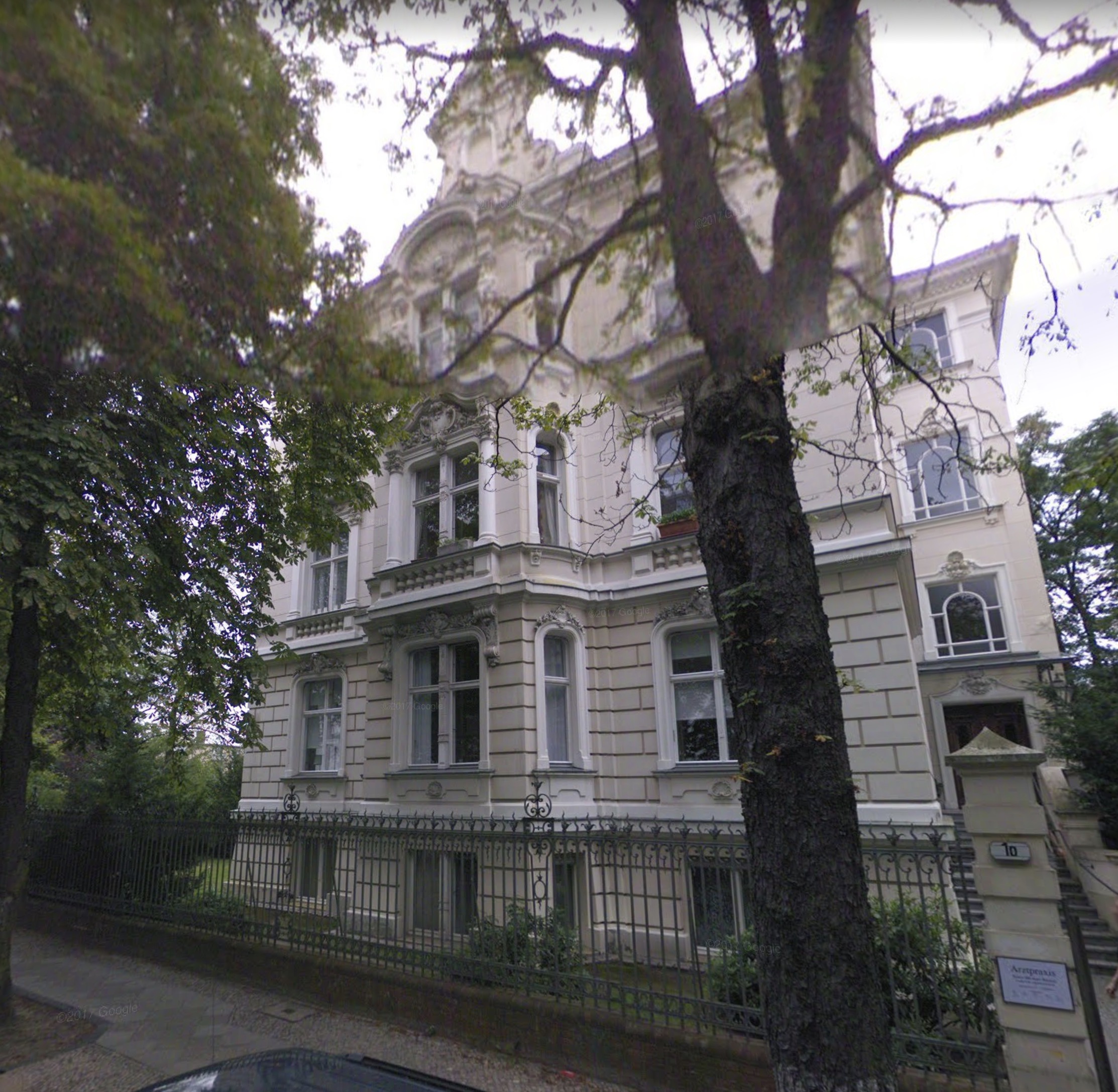 SternCentrum GmbH, Wilhelm-Hauff-Str. in Berlin