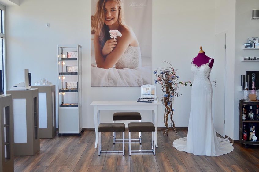 Mariella Mode für Braut und Bräutigam Heiligenhaus, Kettwigerstr. in Heiligenhaus