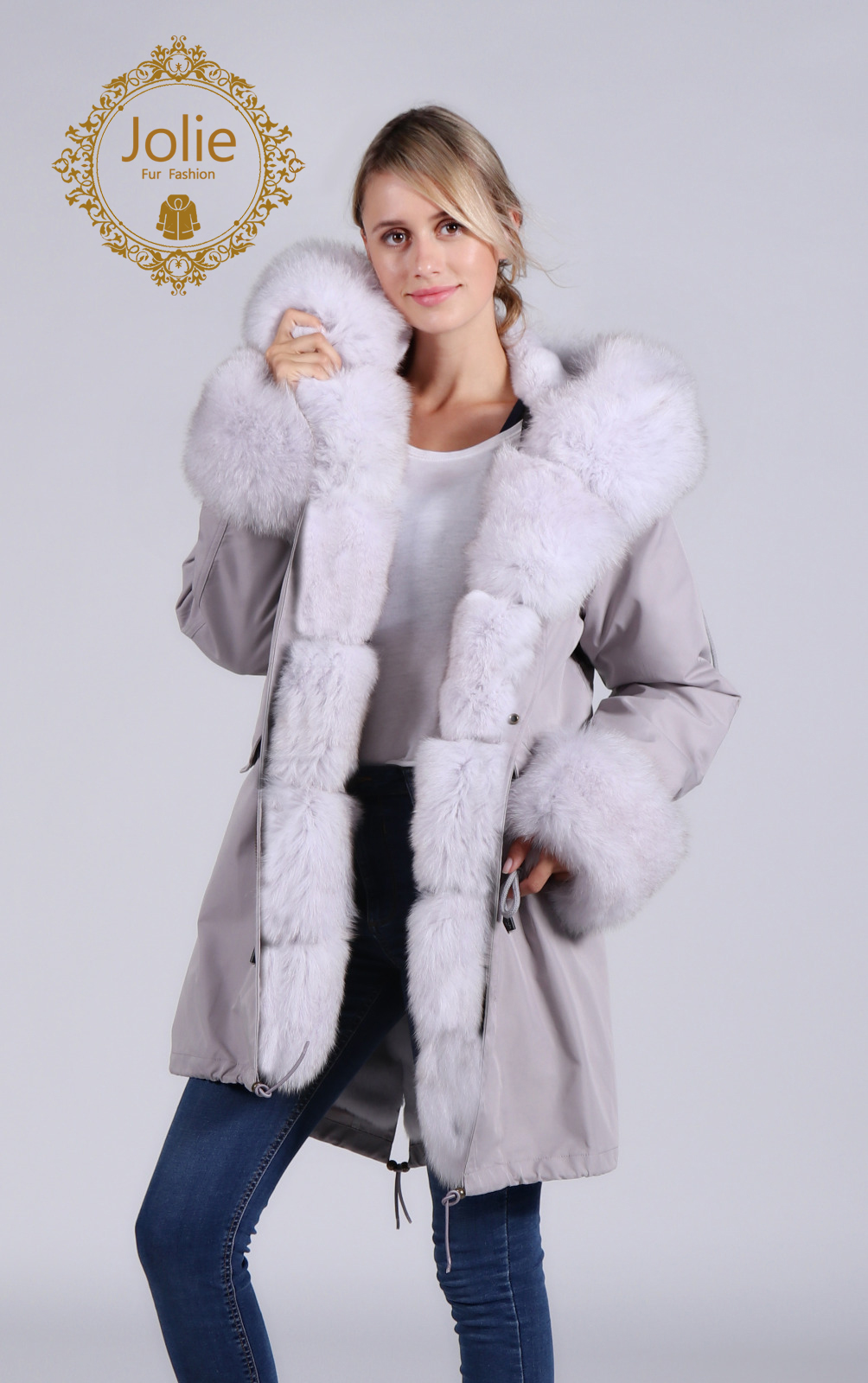 Jolie Fur Fashion, Quatermarkt in Köln / Nordrhein-Westfalen