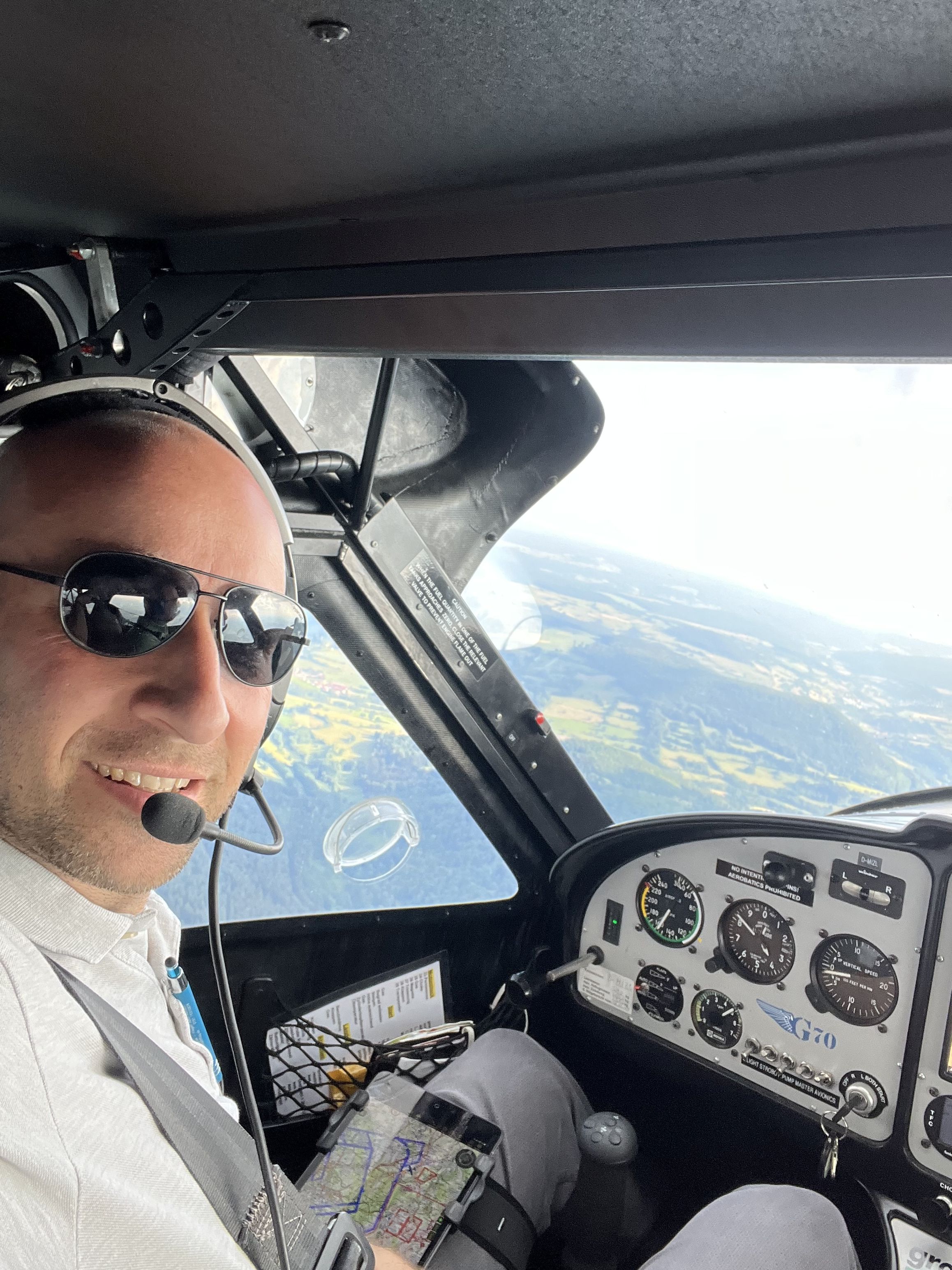 Rheinmainflug.de - Fliegen nach Wunsch, Dürerstraße in Flörsheim am Main