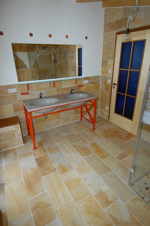 Altmühltaler Natursteine, Loy-Hering-Weg in Schernfeld