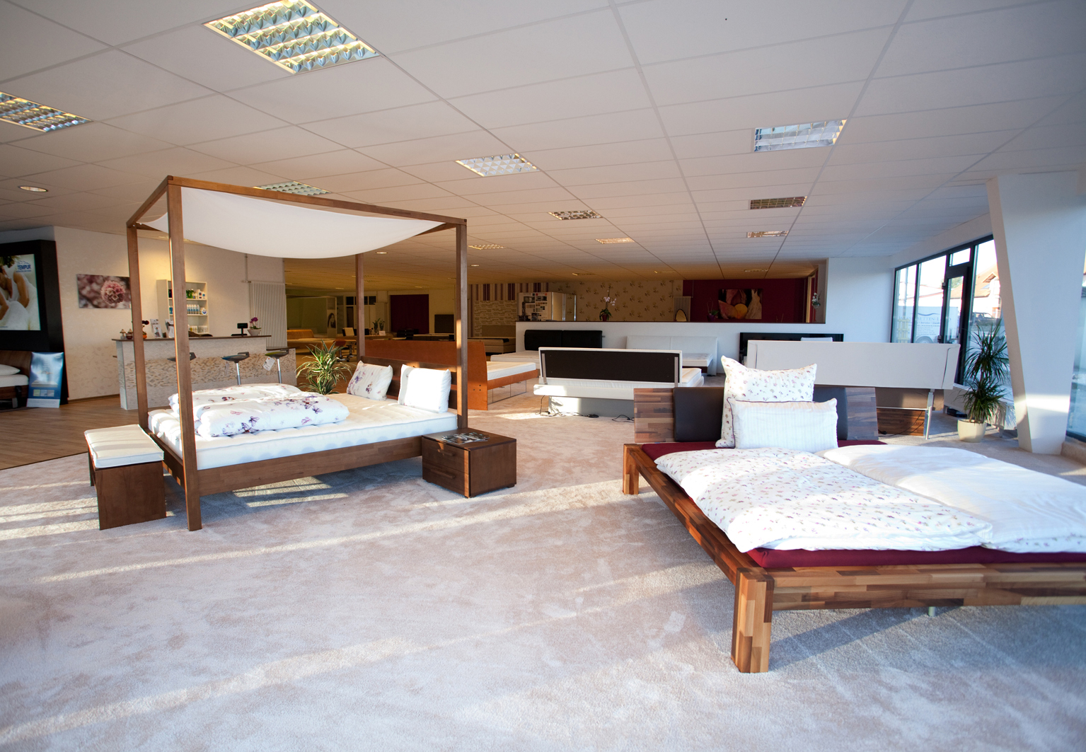 Das Bettenstudio Krönig KG, Industriestraße in Dielheim