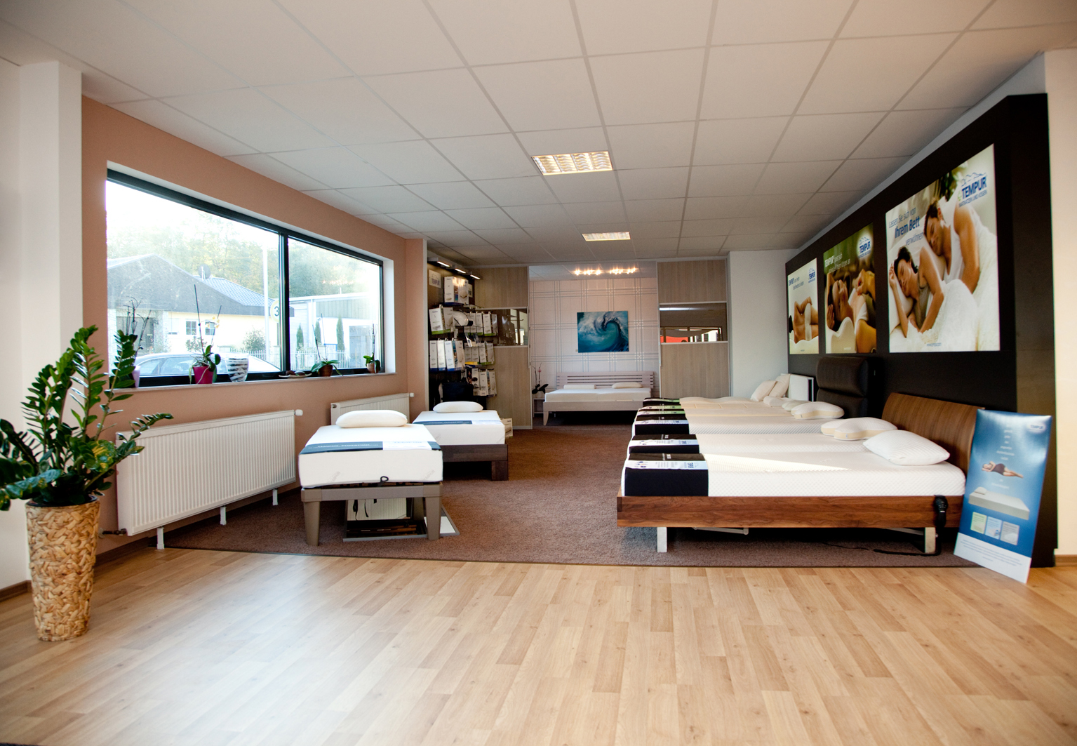 Das Bettenstudio Krönig KG, Industriestraße in Dielheim