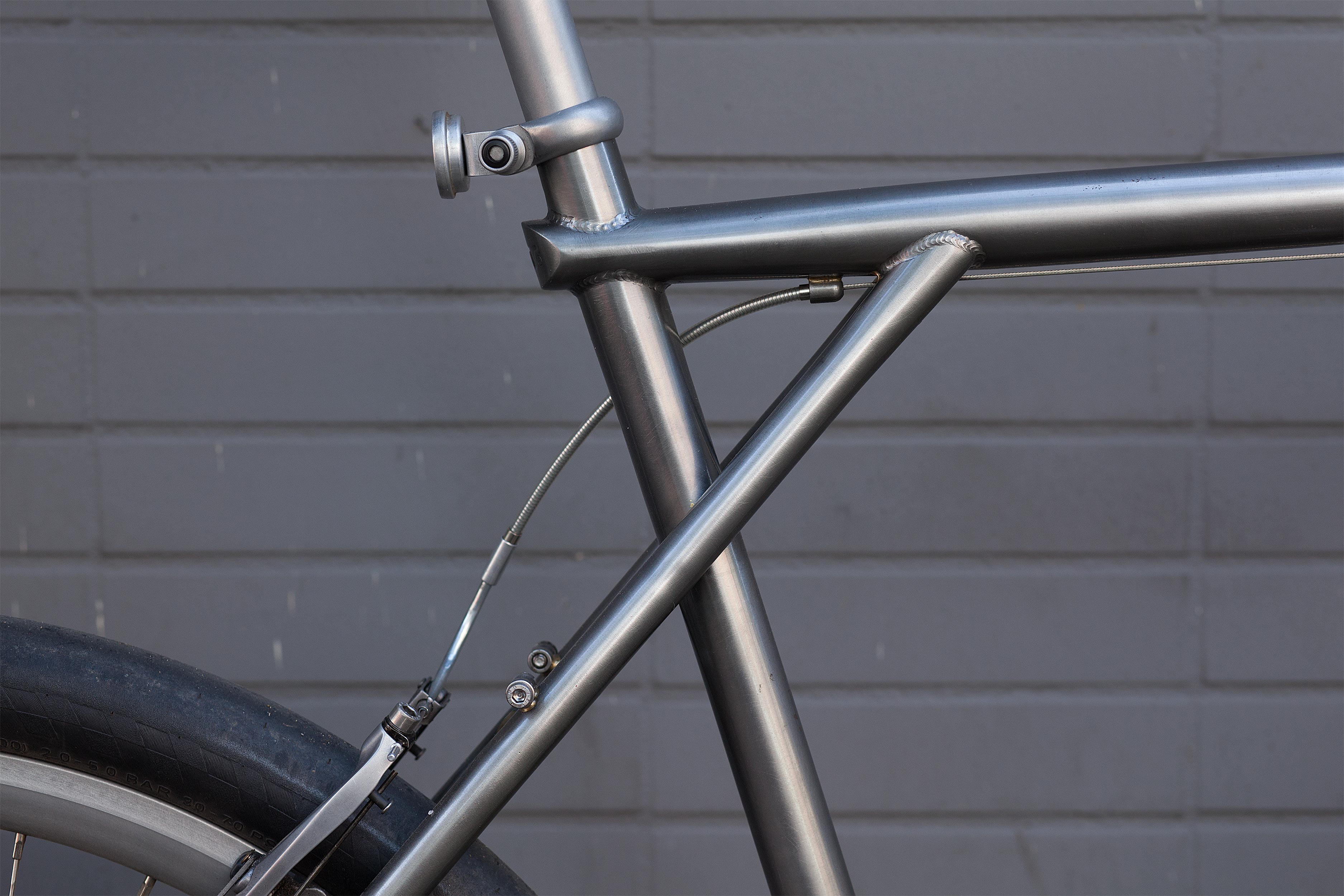 Fahrradladen tengu bike - Individuelle Fahrräder & Bikepacking, Zum Sebaldsbrücker Bahnhof in Bremen