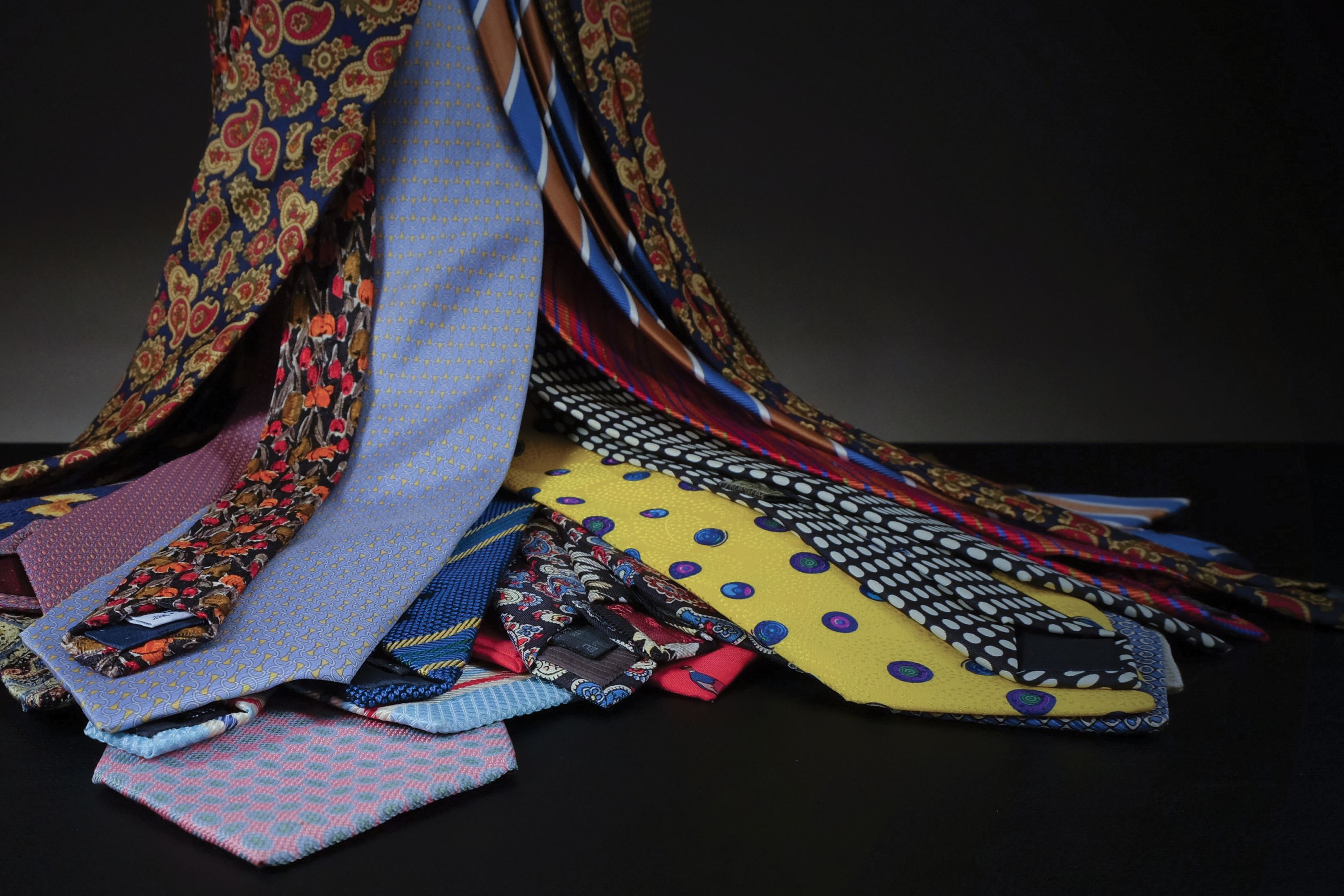 LAGANO - Krawatten & Herren-Accessoires, Goethestraße in Berlin