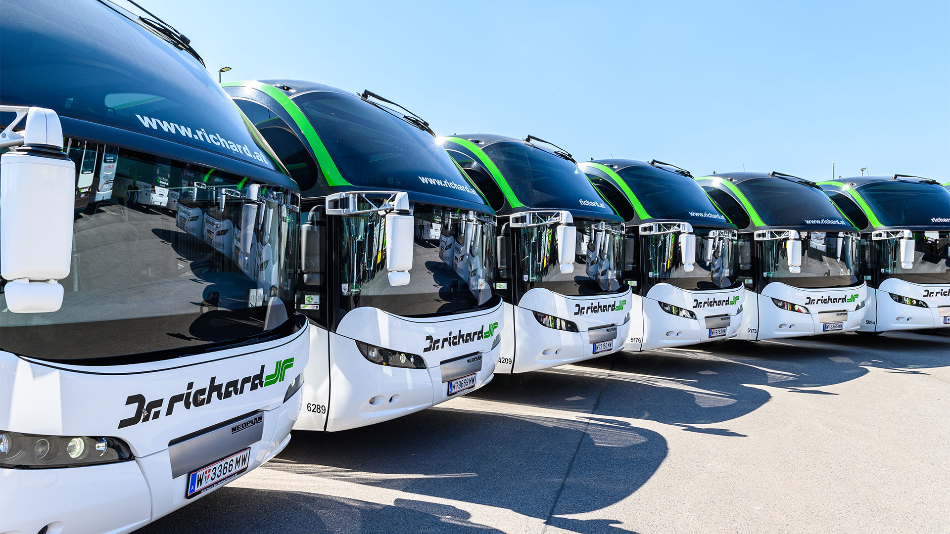 Austrobus Dr. Richard GmbH & Co. KG, Wildpretstraße in Wien