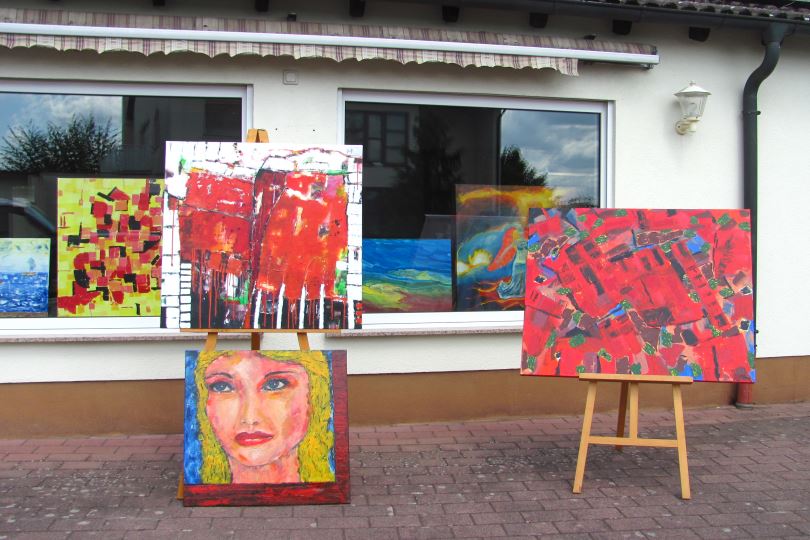 Walz - Modern Art, Alte Straße in Großwallstadt