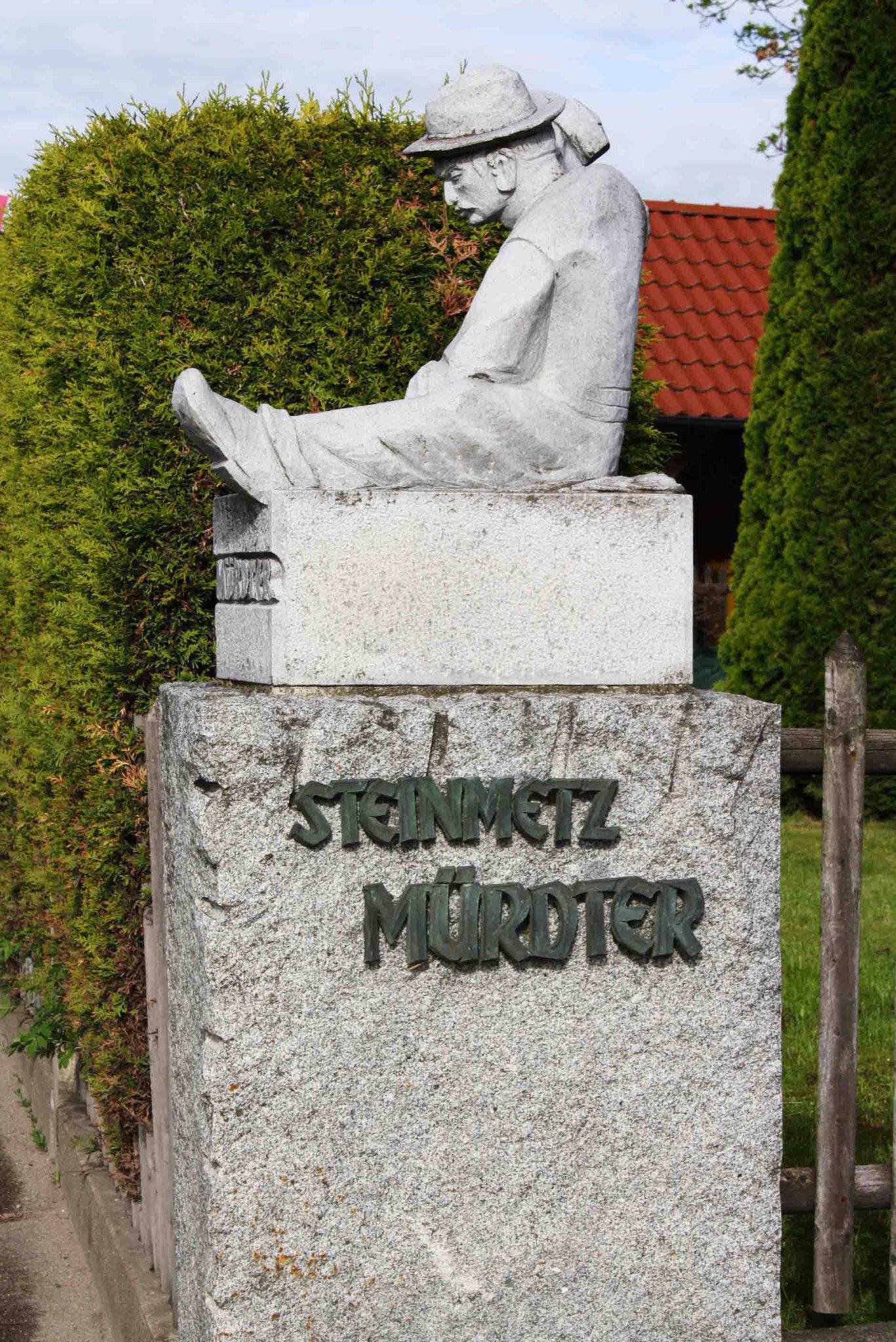 Steinmetz Mürdter - Inhaber Timo Schäfer, Hauptstraße in Alfdorf