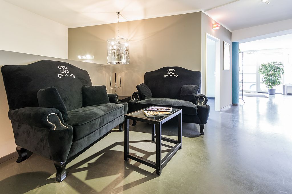 SkinWorks Praxis für Körperschmuck und aesthetische Lasertherapie, Händelstrasse in Köln