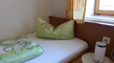 Pension Steiner, Ortsstraße in Föritztal