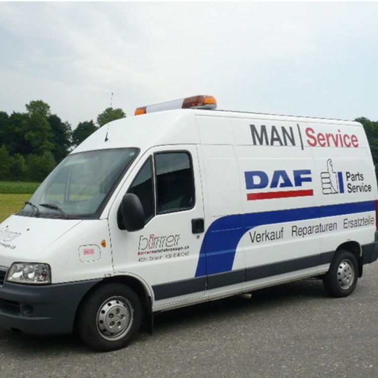 Birrer Nutzfahrzeuge AG, Grossmattstrasse in Sisseln