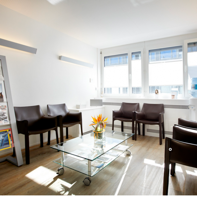 Grimm Zahnärzte, Seestrasse in Horgen