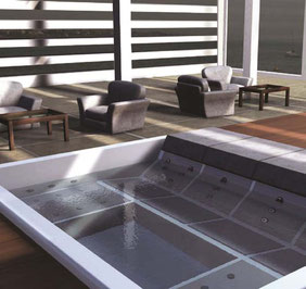 AQUA-NOVA Schwimmbad & Wellness, Solothurnstrasse in Lohn-Ammannsegg