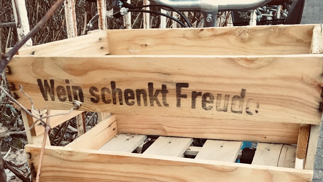 Wein und seine Freunde, Strüker Weg in Olsberg