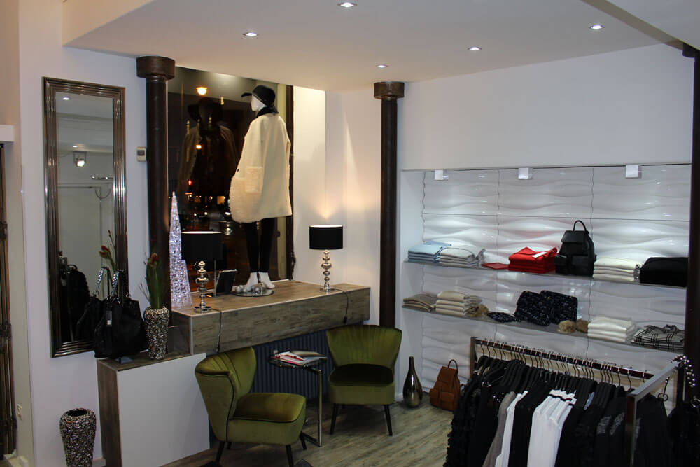 MON FAVORI, Max-Planck-Straße in Unterschleißheim