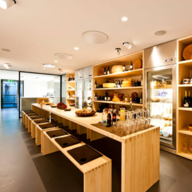 Chäsbueb - Käse- und Feinkostgeschäft, Kramgasse in Bern