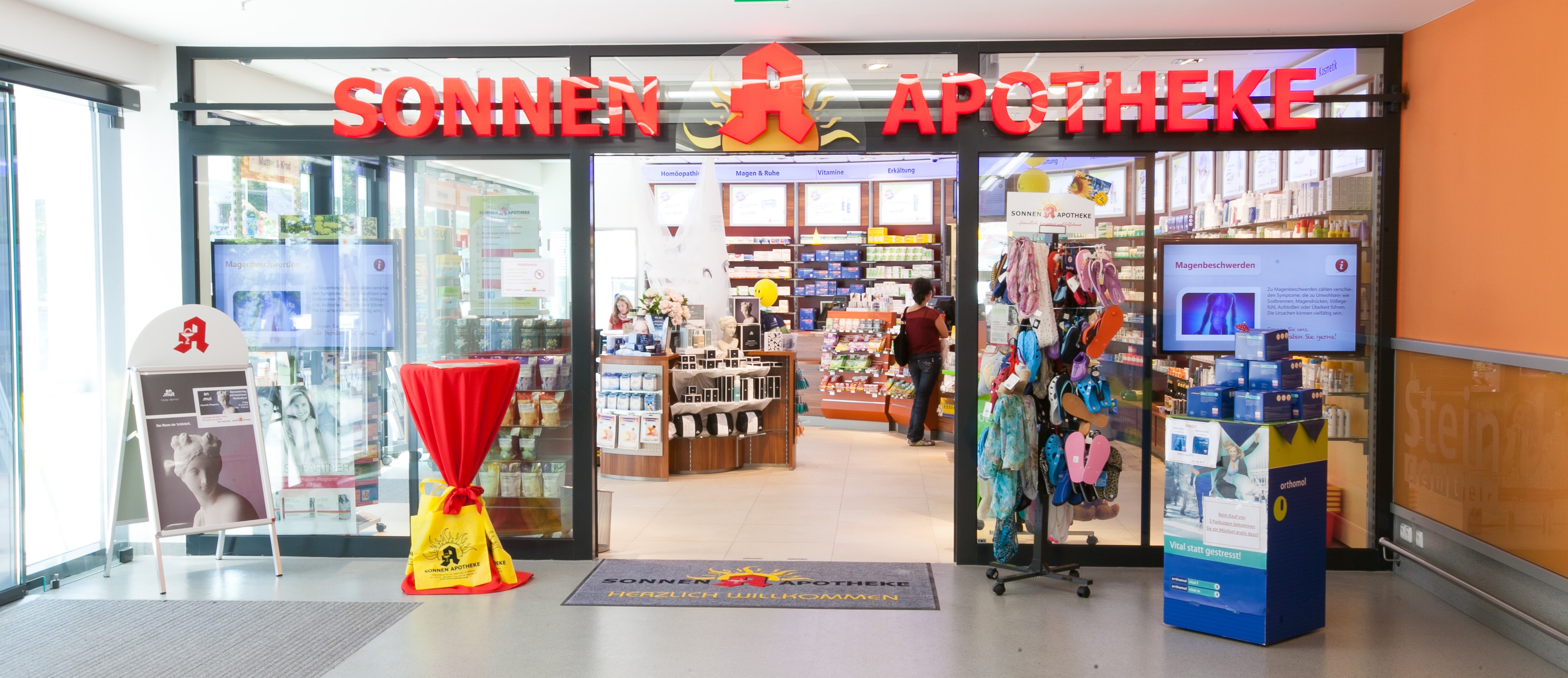 Sonnen-Apotheke Freising im SteinCenter, Weinmiller-Str. in Freising