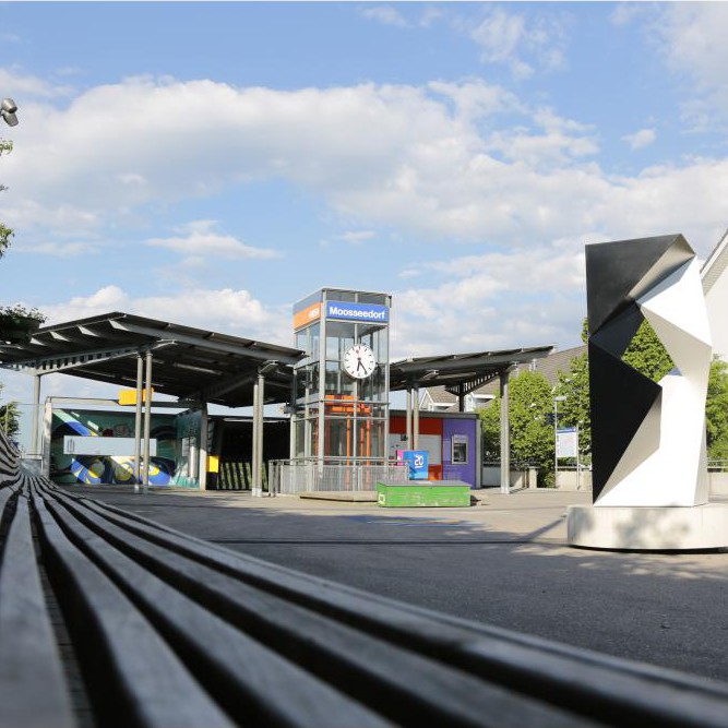 Gemeindeverwaltung Moosseedorf, Schulhausstrasse in Moosseedorf