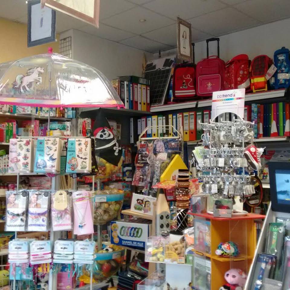 Schreib- Spielwaren Hooge, Bötzowstraße in Berlin