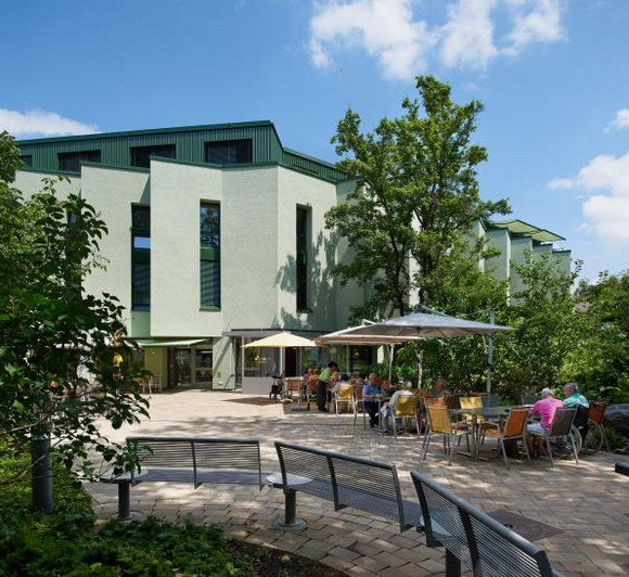 Alters- und Pflegeheim Grünhalde, Grünhaldenstrasse in Zürich