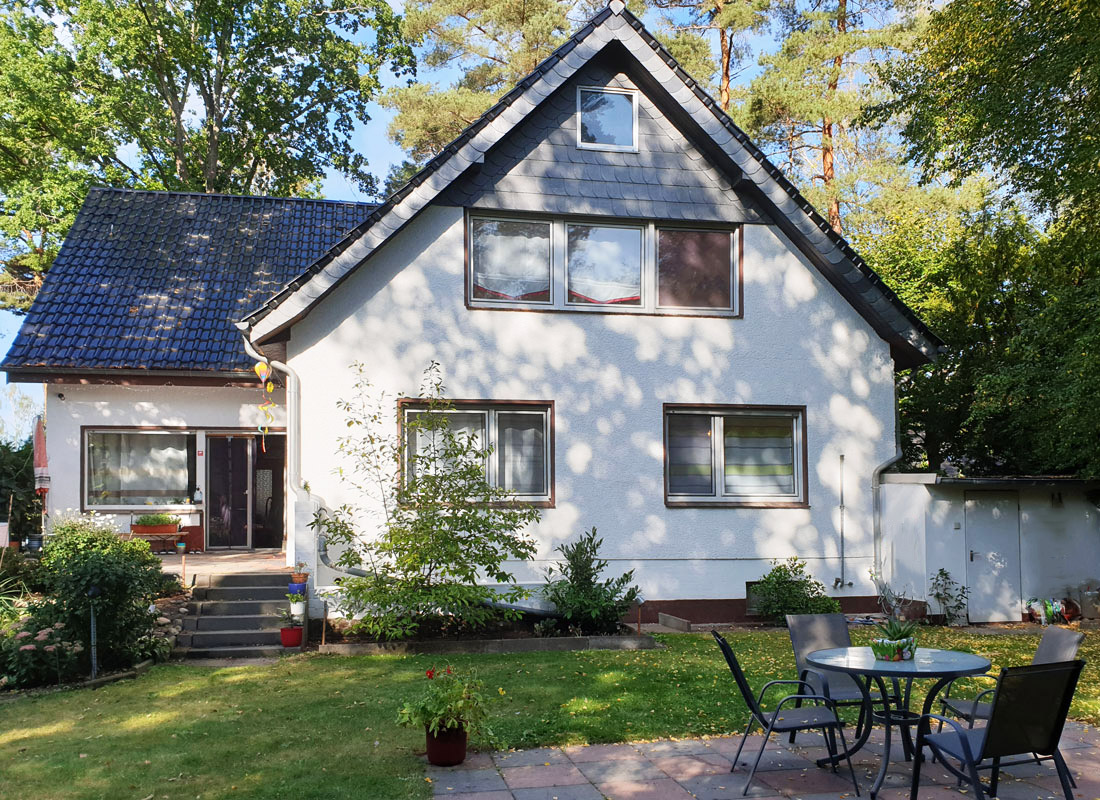 H. & F. Rövenich GmbH, Askanierring in Berlin