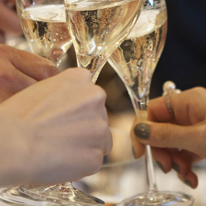 Restaurant Zunfthaus zur Meisen, Münsterhof in Zürich